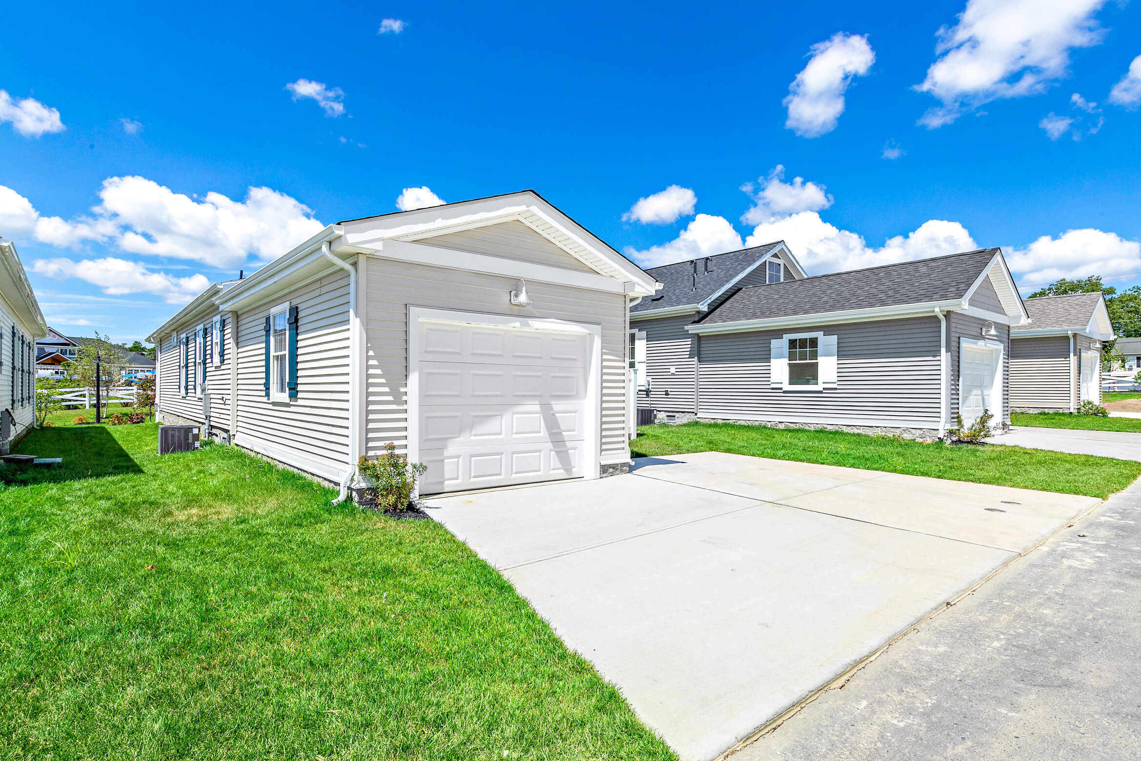 Attached garage at the Lilac Cottage