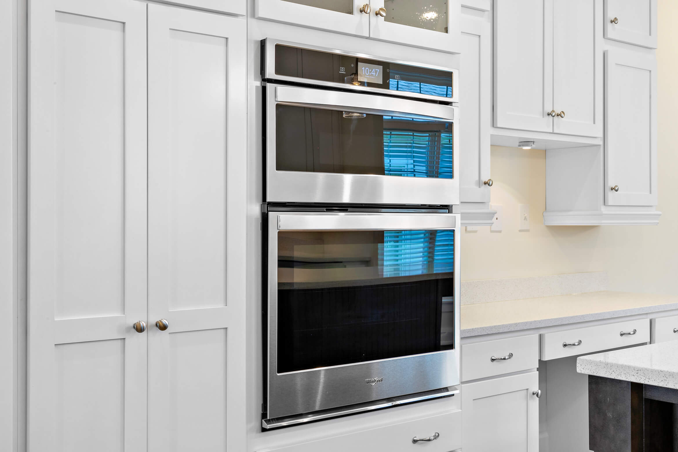Double oven in the kitchen